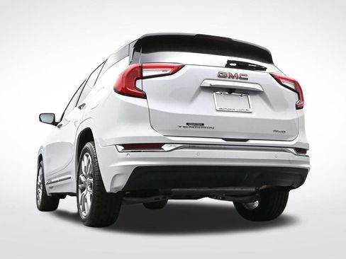 Used 2022 GMC Terrain Denali image 29