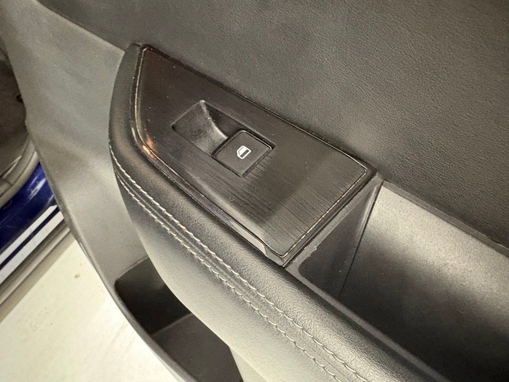 Used 2024 Nissan Rogue SV FWD image 20