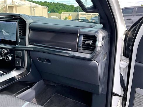 Used 2024 Ford F150 Platinum AWD/4WD image 29