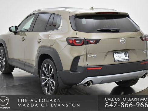 Used 2025 MAZDA CX-50 2.5 Turbo w/ Premium Plus Pkg AWD/4WD image 16