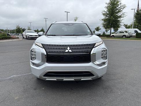 Used 2023 Mitsubishi Outlander SEL FWD image 33