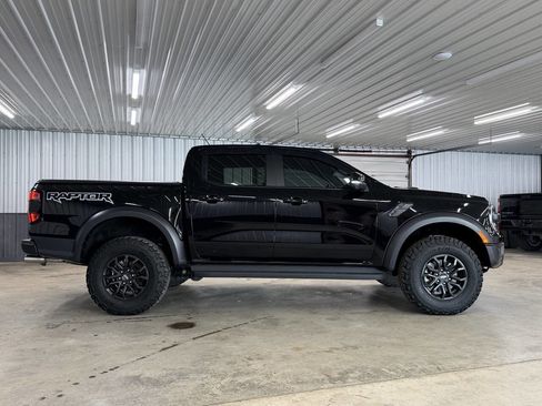 Used 2025 Ford Ranger Raptor image 2