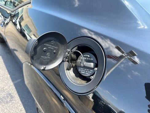 Used 2022 Dodge Challenger R/T Scat Pack RWD image 21