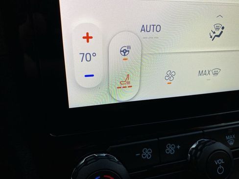 New 2025 Ford Ranger Lariat w/ FX4 Off-Road Package image 8