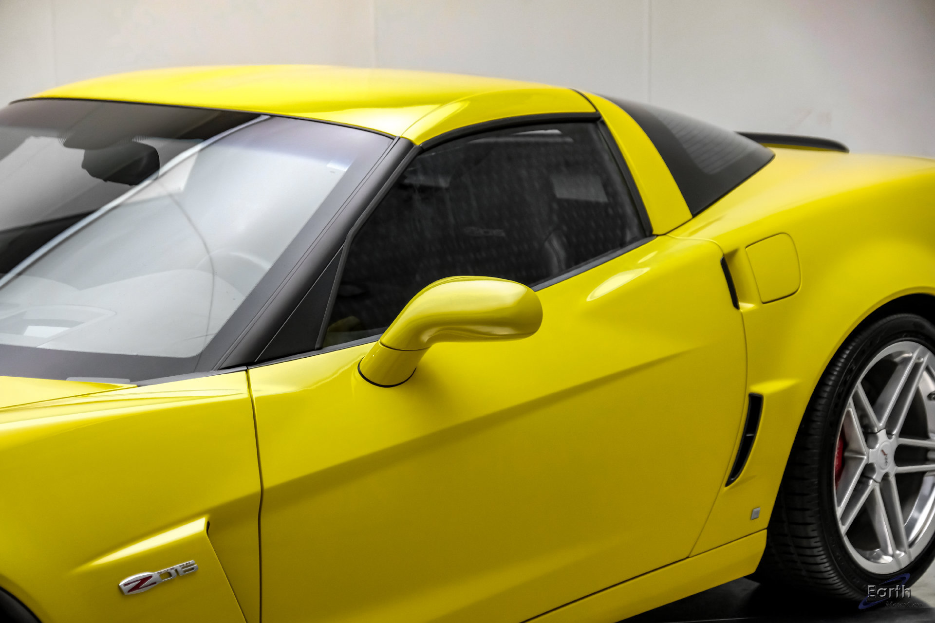 Used 2007 Chevrolet Corvette Z06 w/ Preferred Equipment Group RWD image 31