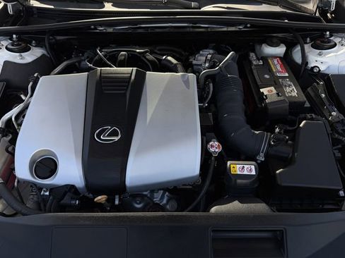 Used 2022 Lexus ES 350 Ultra Luxury w/ Accessory Package 2 image 34