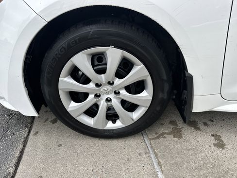 Certified 2024 Toyota Corolla LE FWD image 35