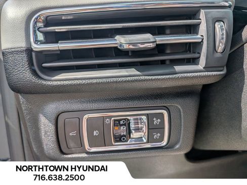 Used 2020 Lincoln Corsair Reserve w/ Equipment Group 201A image 31