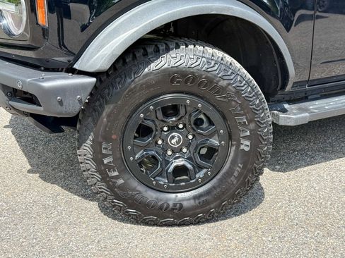 Used 2024 Ford Bronco Wildtrak AWD/4WD image 10