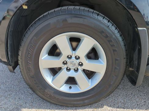 Used 2012 Nissan Pathfinder SV image 31