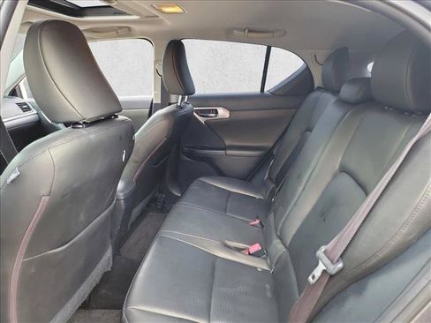 Used 2013 Lexus CT 200h w/ Premium Pkg w/Backup Camera FWD image 15