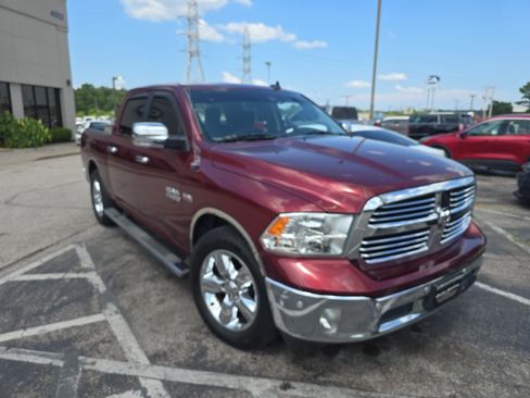 Used 2017 RAM 1500 Big Horn RWD image 1