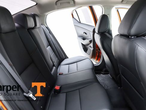 Used 2021 Nissan Sentra SR w/ SR Premium Package image 37