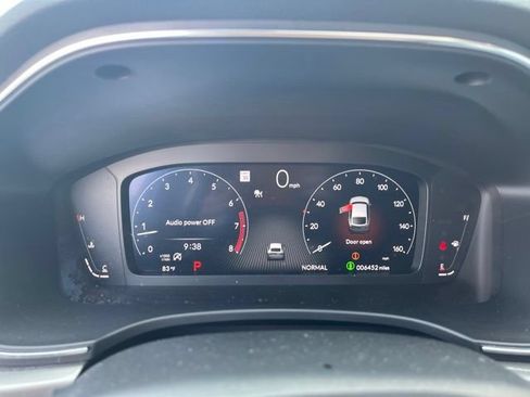 Used 2025 Acura Integra FWD image 22