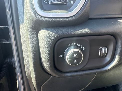 New 2026 RAM 5500 4x4 Crew Cab image 12