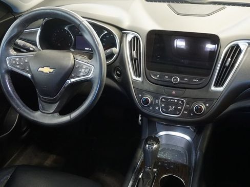 Used 2016 Chevrolet Malibu Premier w/ Driver Confidence Package II FWD image 28
