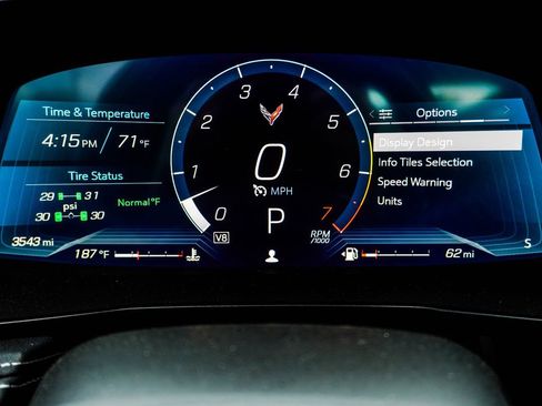 Used 2024 Chevrolet Corvette Stingray Preferred Cpe w/ Battery Protection Package RWD image 25