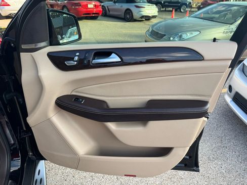 Used 2018 Mercedes-Benz GLE 350 image 18