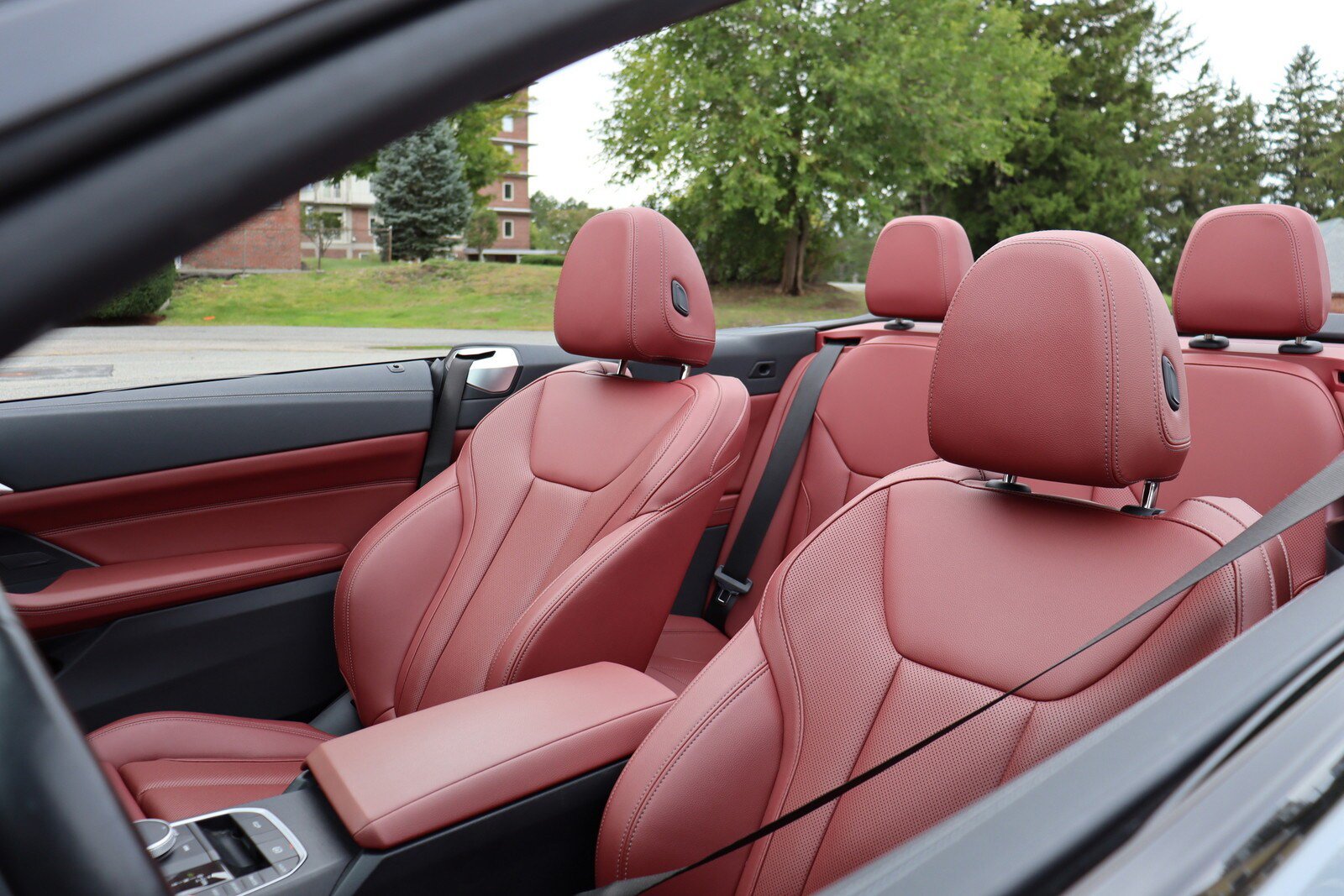 Used 2023 BMW 430i xDrive Convertible w/ M Sport Package AWD/4WD image 17