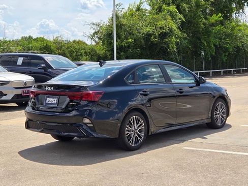 Used 2024 Kia Forte GT-Line FWD image 5