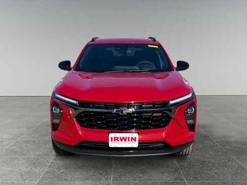 New 2026 Chevrolet Trax RS w/ Driver Confidence Package image 8