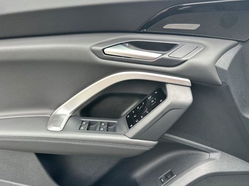 New 2025 Audi Q5 Premium Plus image 10