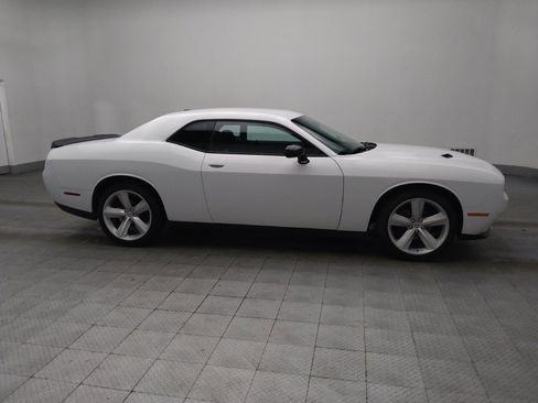 Used 2019 Dodge Challenger SXT w/ Blacktop Package image 11
