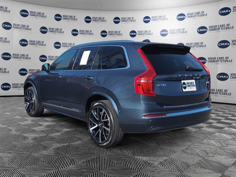 Certified 2025 Volvo XC90 B6 Plus image 3
