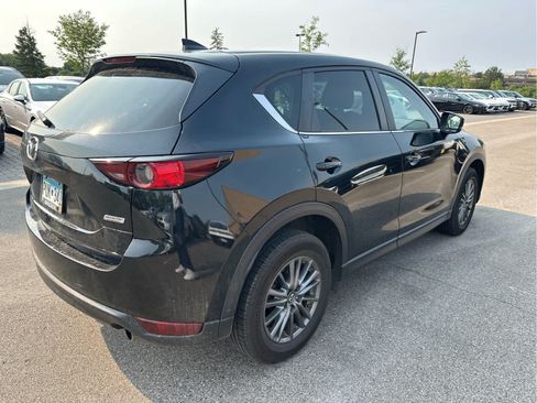 Used 2017 MAZDA CX-5 Touring AWD/4WD image 2