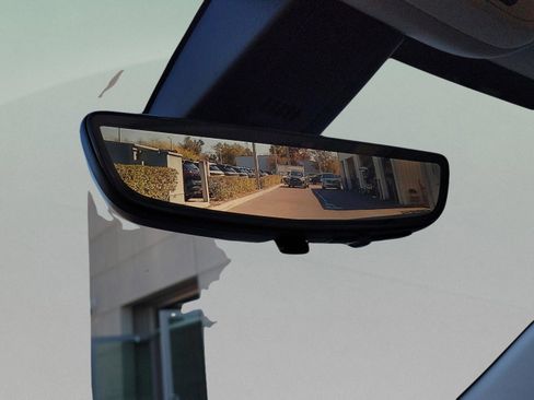 Used 2021 Cadillac XT5 Premium Luxury image 23