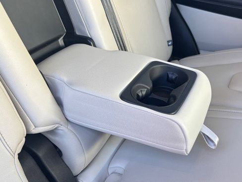 Certified 2022 Ford Edge Titanium w/ Equipment Group 301A image 25