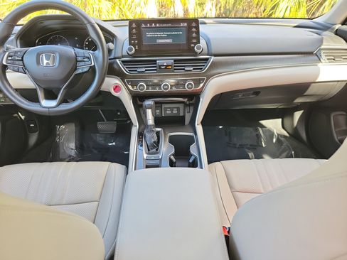 Used 2022 Honda Accord EX-L image 14