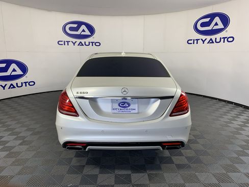 Used 2015 Mercedes-Benz S 550 Sedan image 4