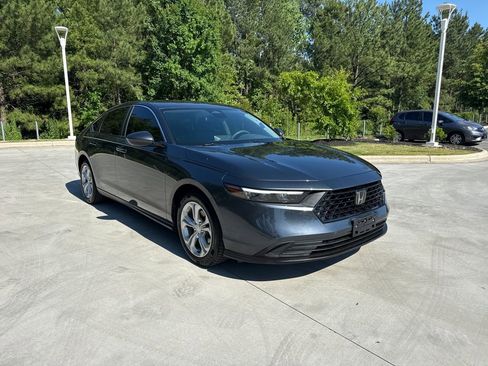 Used 2023 Honda Accord LX image 2