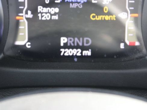 Used 2021 Jeep Wrangler Unlimited Sahara AWD/4WD image 19