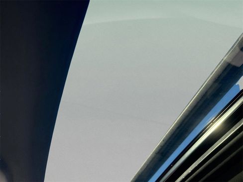 Used 2022 Subaru Outback Wilderness image 28