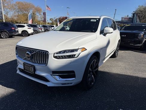 Certified 2023 Volvo XC90 B6 Plus w/ Protection Package Premier image 5