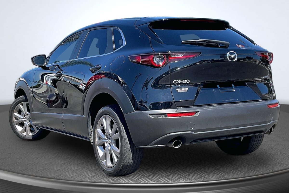 Used 2021 MAZDA CX-30 FWD 2.5 S w/ Preferred Package image 2