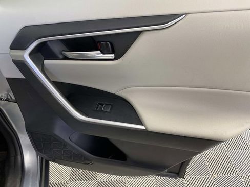 Used 2024 Toyota RAV4 XLE image 24