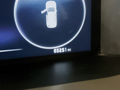 Used 2023 Kia Sorento SX image 19