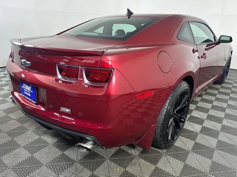 Used 2010 Chevrolet Camaro SS w/ RS Package RWD image 5
