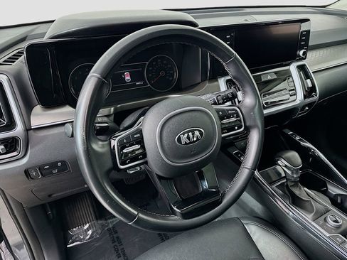 Used 2021 Kia Sorento SX image 12
