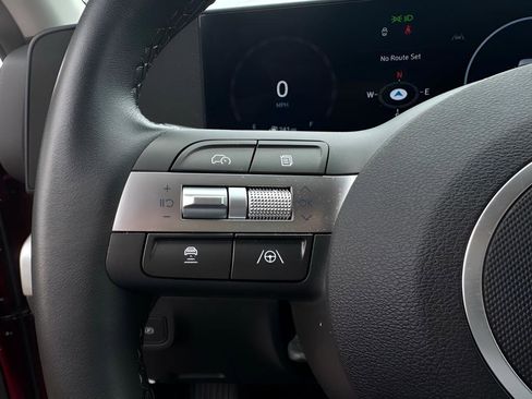 Used 2024 Hyundai Kona SEL w/ Convenience Package FWD image 23