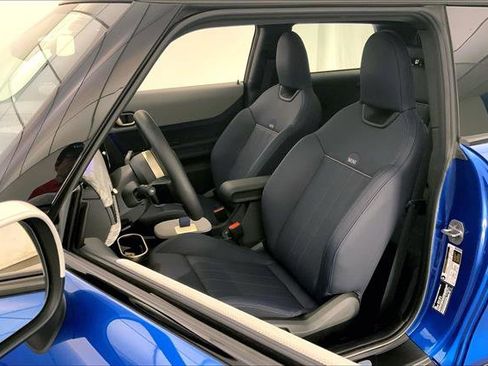 Certified 2025 MINI Cooper S image 13