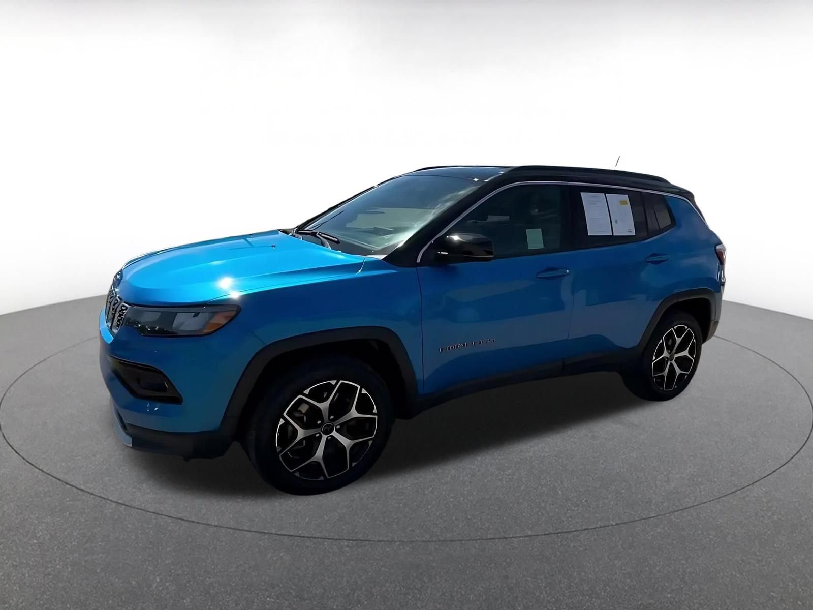 Used 2025 Jeep Compass Limited AWD/4WD image 7