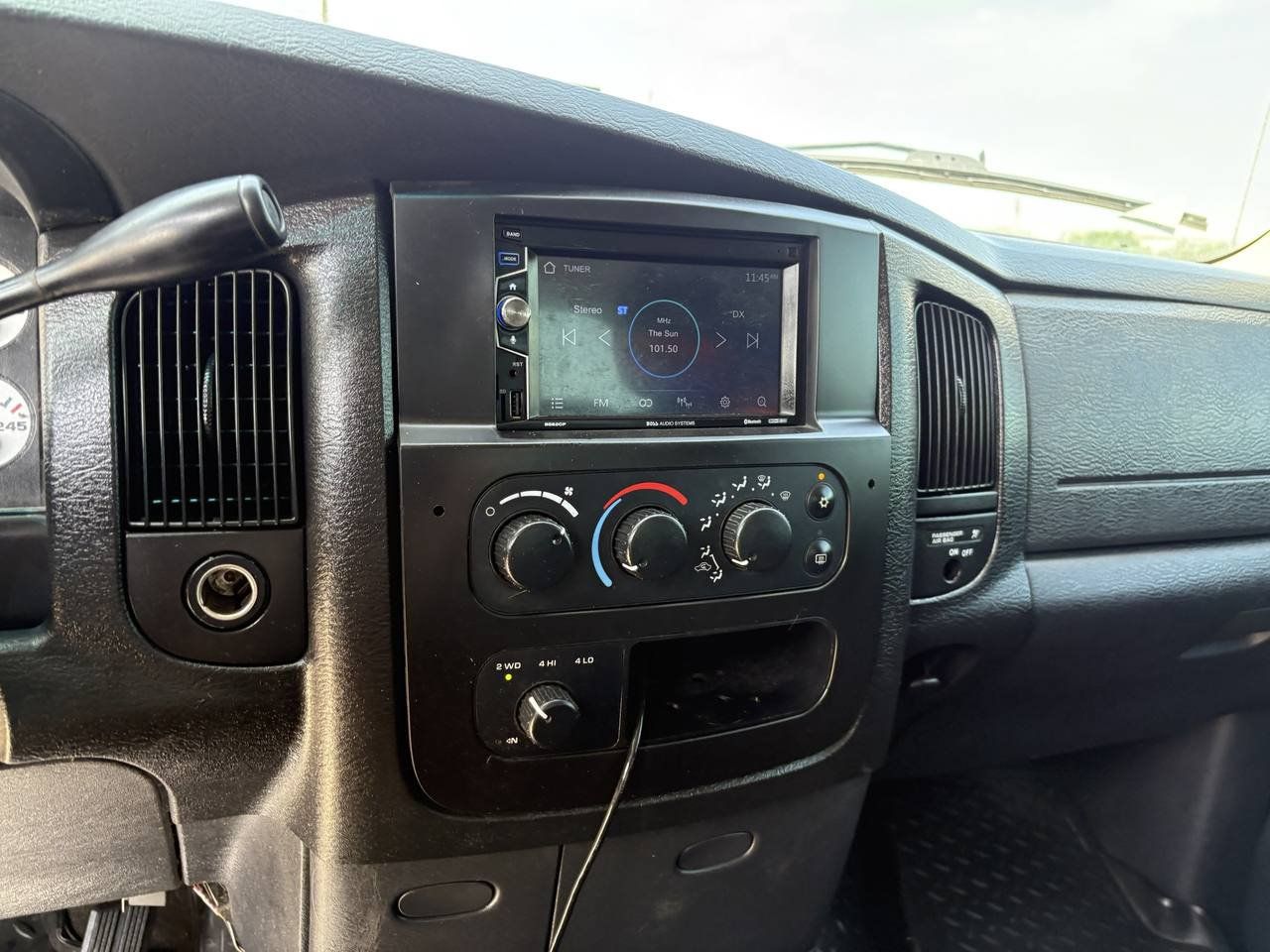 Used 2004 Dodge Ram 2500 Truck SLT w/ Trailer Tow Group AWD/4WD image 17