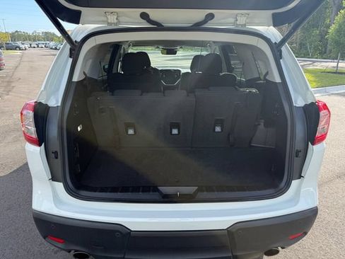 Used 2025 Subaru Ascent Premium AWD/4WD image 5