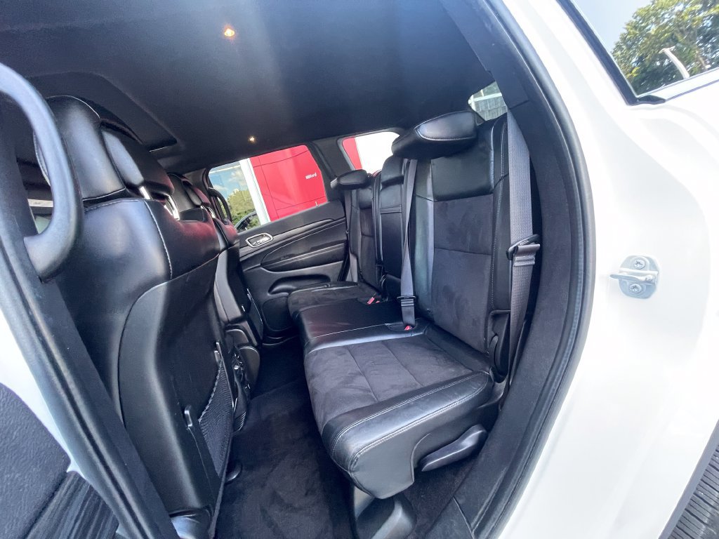 Used 2022 Jeep Grand Cherokee Laredo X AWD/4WD image 21