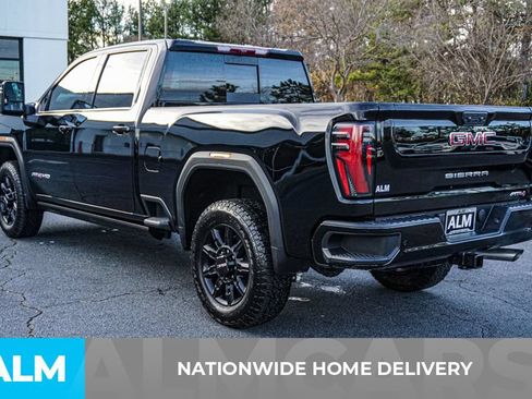 Used 2026 GMC Sierra 2500 AT4 w/ AT4 Preferred Package AWD/4WD image 5