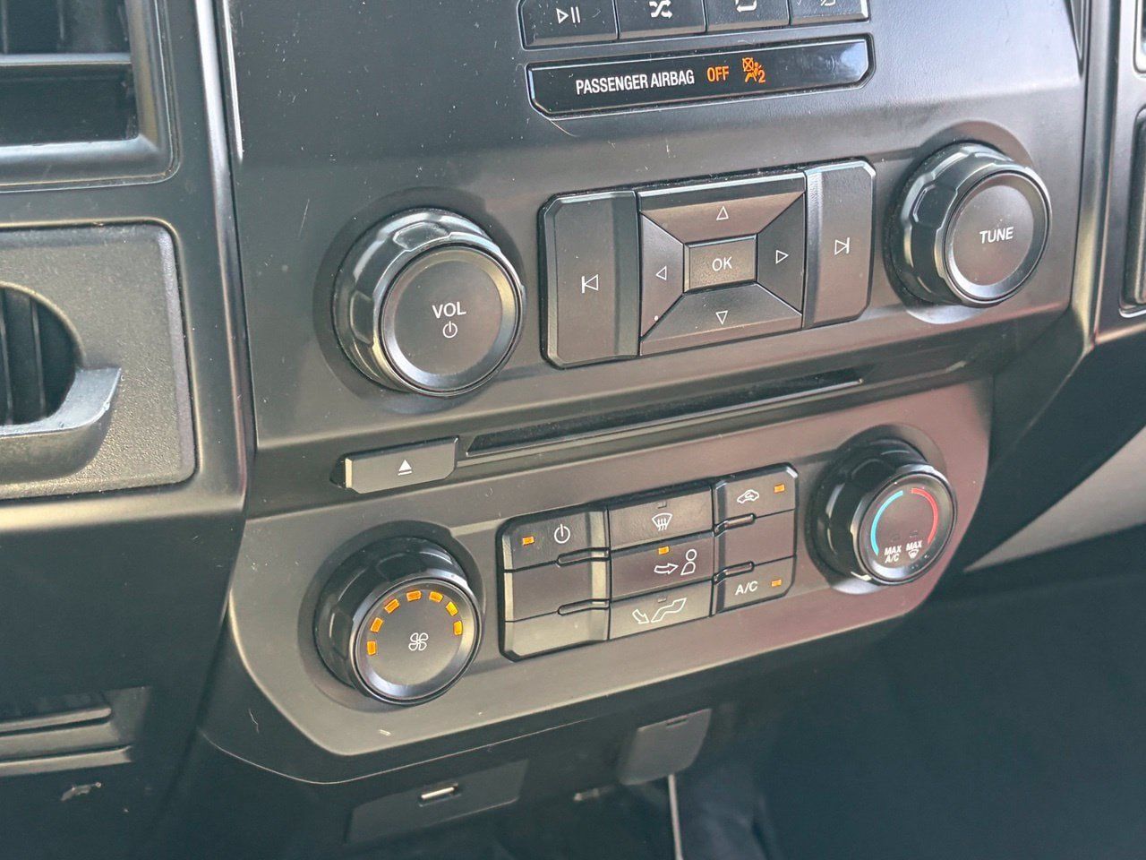 Used 2018 Ford F150 XLT RWD image 9